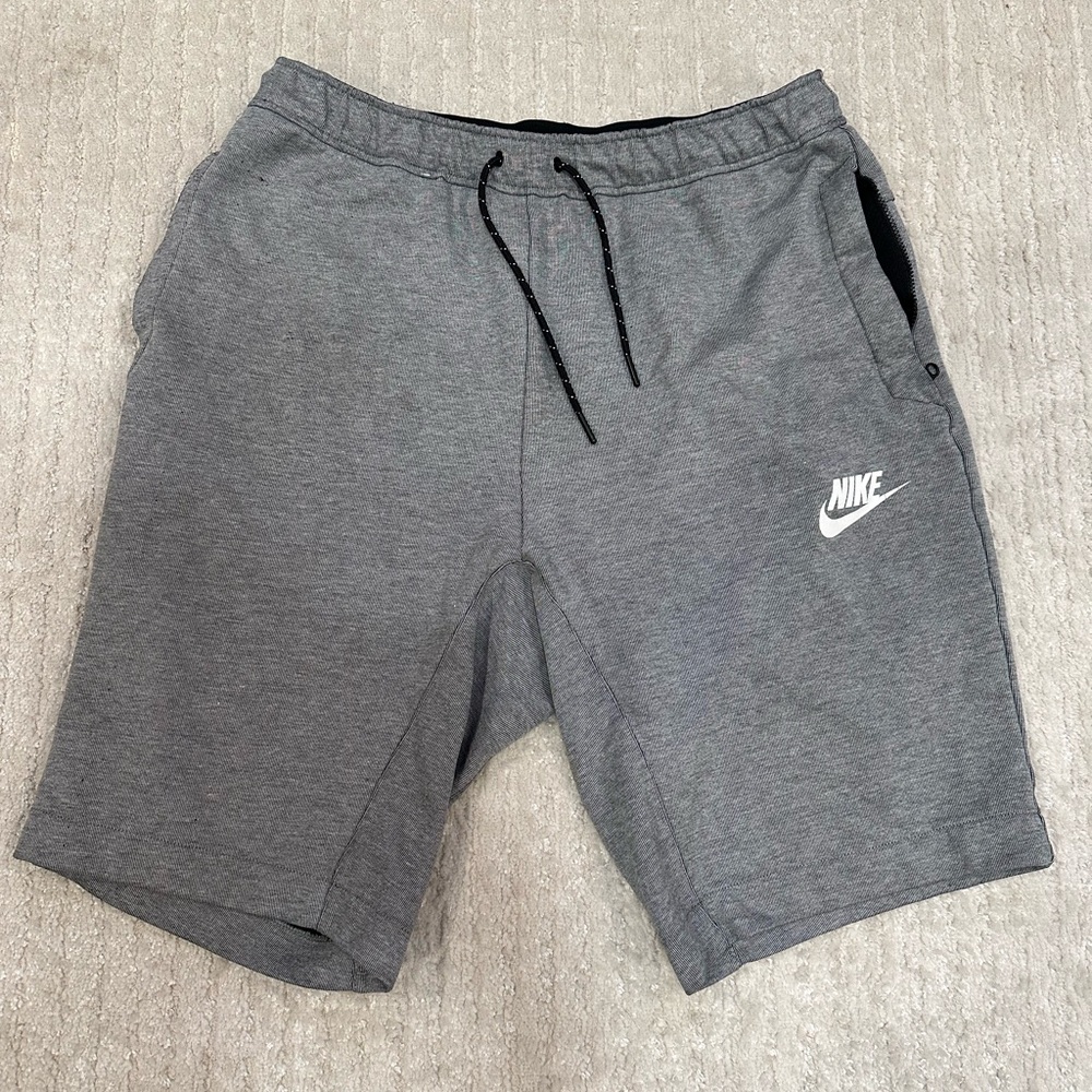 Nike Gray Men's Shorts